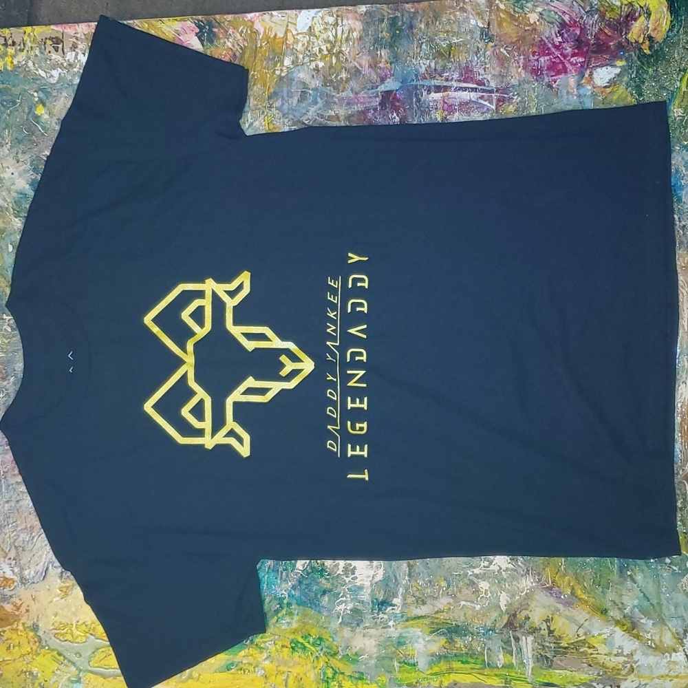 Daddy Yankee Legendaddy mens graphic tee